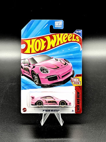 Hot Wheels Pink Porsche 911 GT3 RS