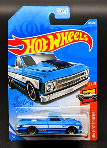Hot Wheels 67 Chevy C10